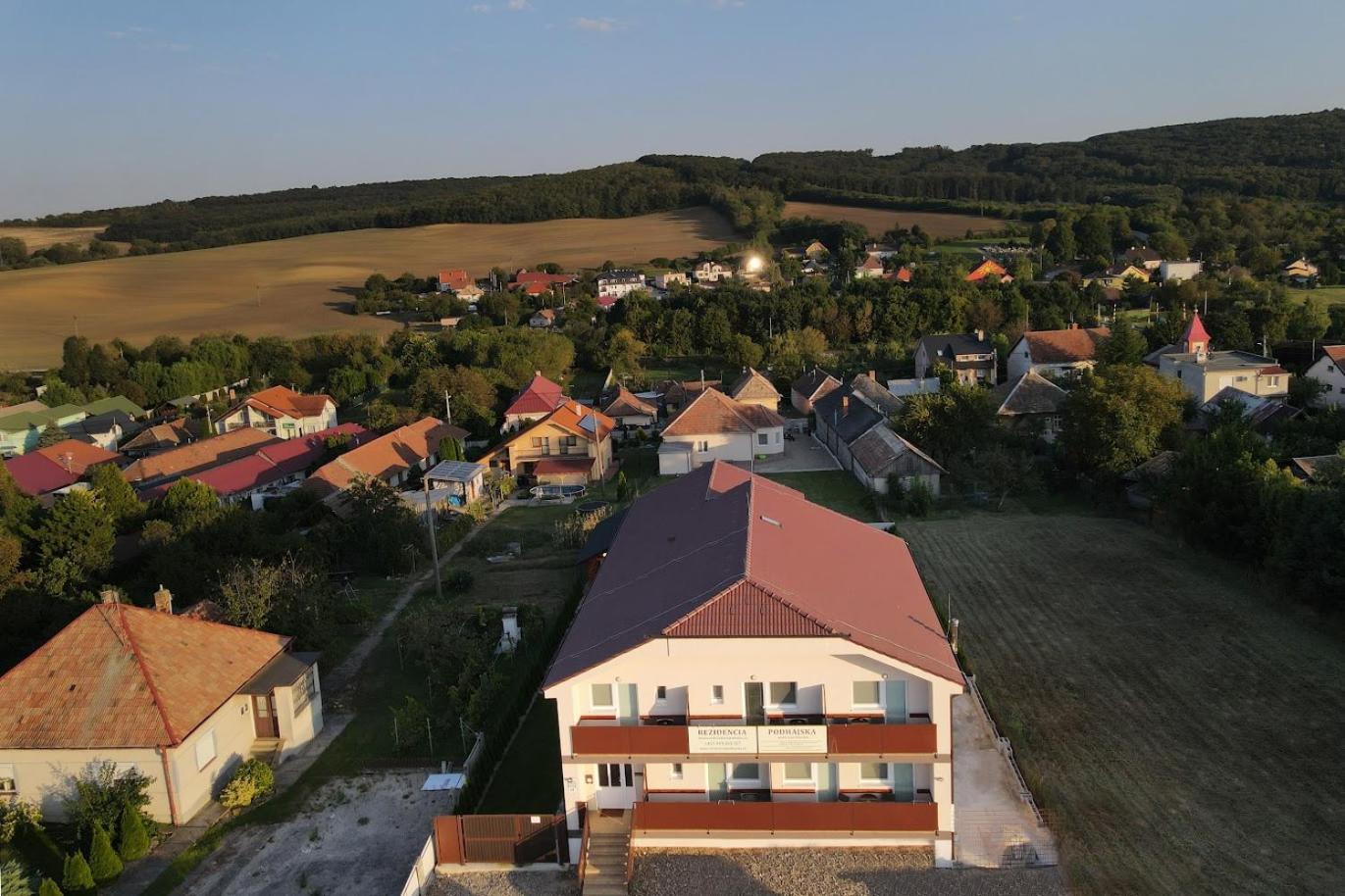 Aparthotel Rezidencia Podhájska Esterno foto