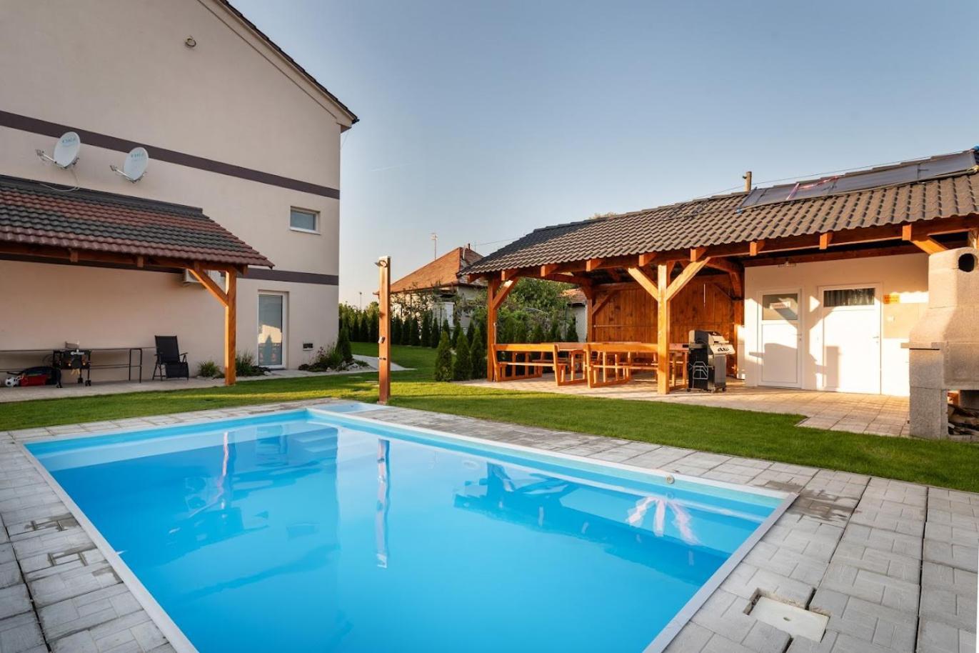 Aparthotel Rezidencia Podhájska Esterno foto